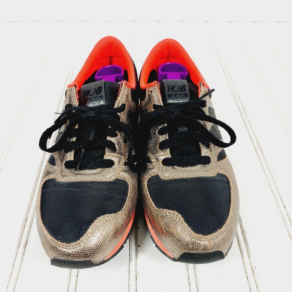 New Balance HK Limited Edition 420 Black/Gold Fits like a 7